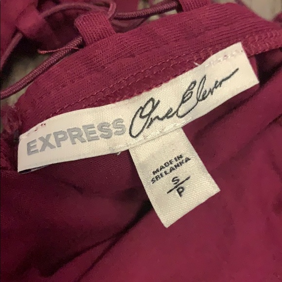 Express Maroon bodysuit - Picture 3 of 5